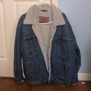 Vintage Oversized fur lined denim jacket